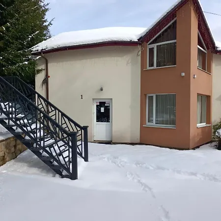 Toga Cottage Hotel *